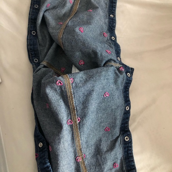 Osh‎ Kosk girls overalls pink hearts 24 months - Picture 4 of 6